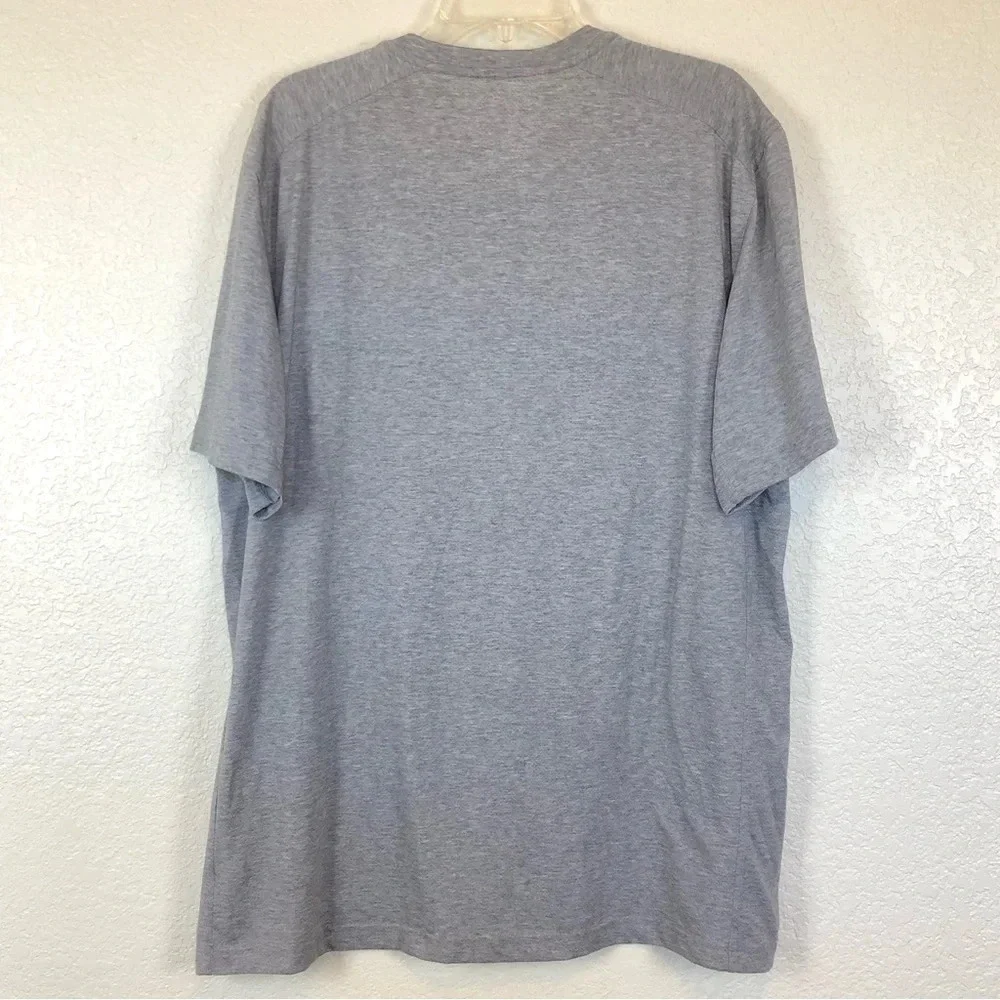 Duluth Trading Co. TradeTek Drirelease Short Sleeve Henley Front Pocket Large